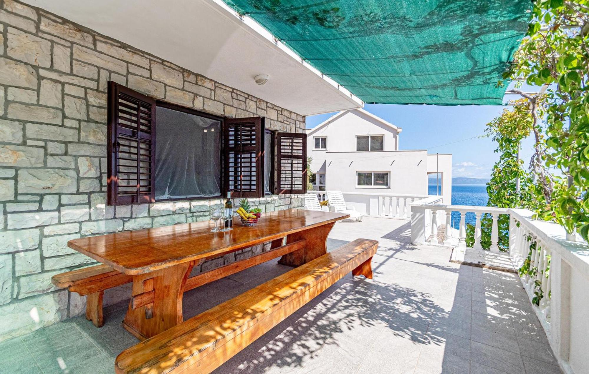 Stunning Home In Crnja Luka With Wifi Prigradica Ngoại thất bức ảnh